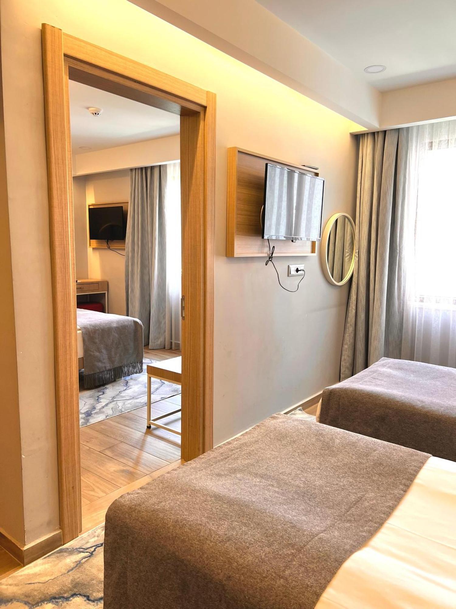 Old Town Point & מלון 4*